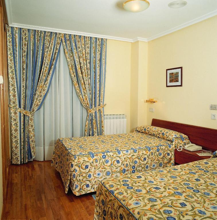 בריביסקה Hotel Isabel חדר תמונה