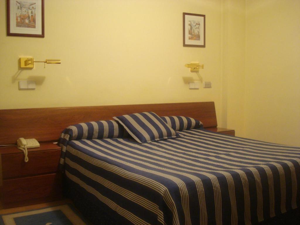 בריביסקה Hotel Isabel חדר תמונה