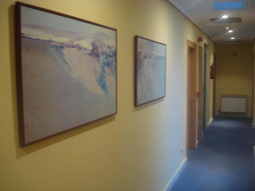 בריביסקה Hotel Isabel מראה חיצוני תמונה
