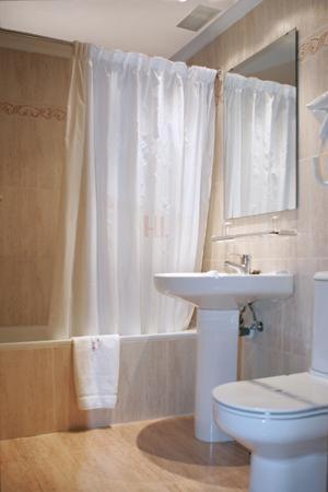 בריביסקה Hotel Isabel מראה חיצוני תמונה